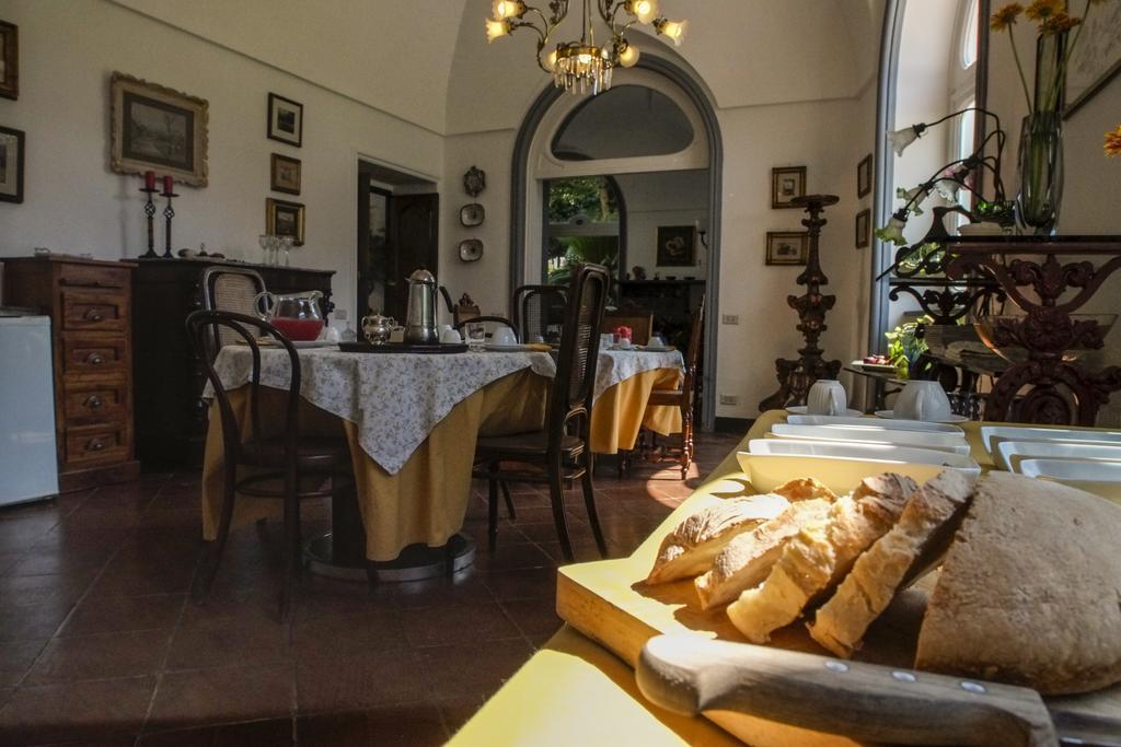 Ocsia Bed and breakfast