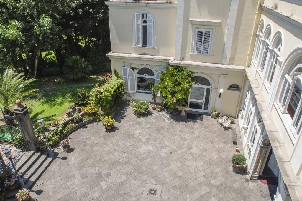 Ocsia Bed and breakfast